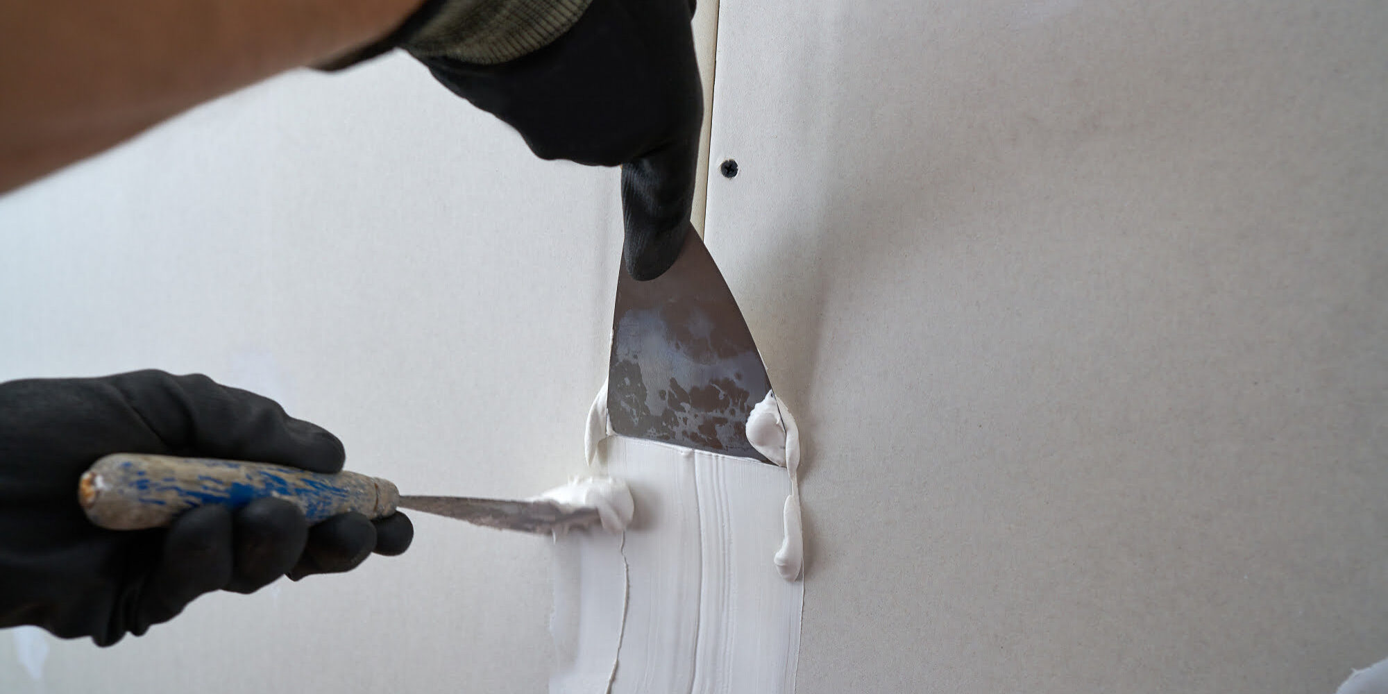 laminated-plasterboard-plastering-join1
